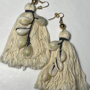 Your prefect VACATION earrings